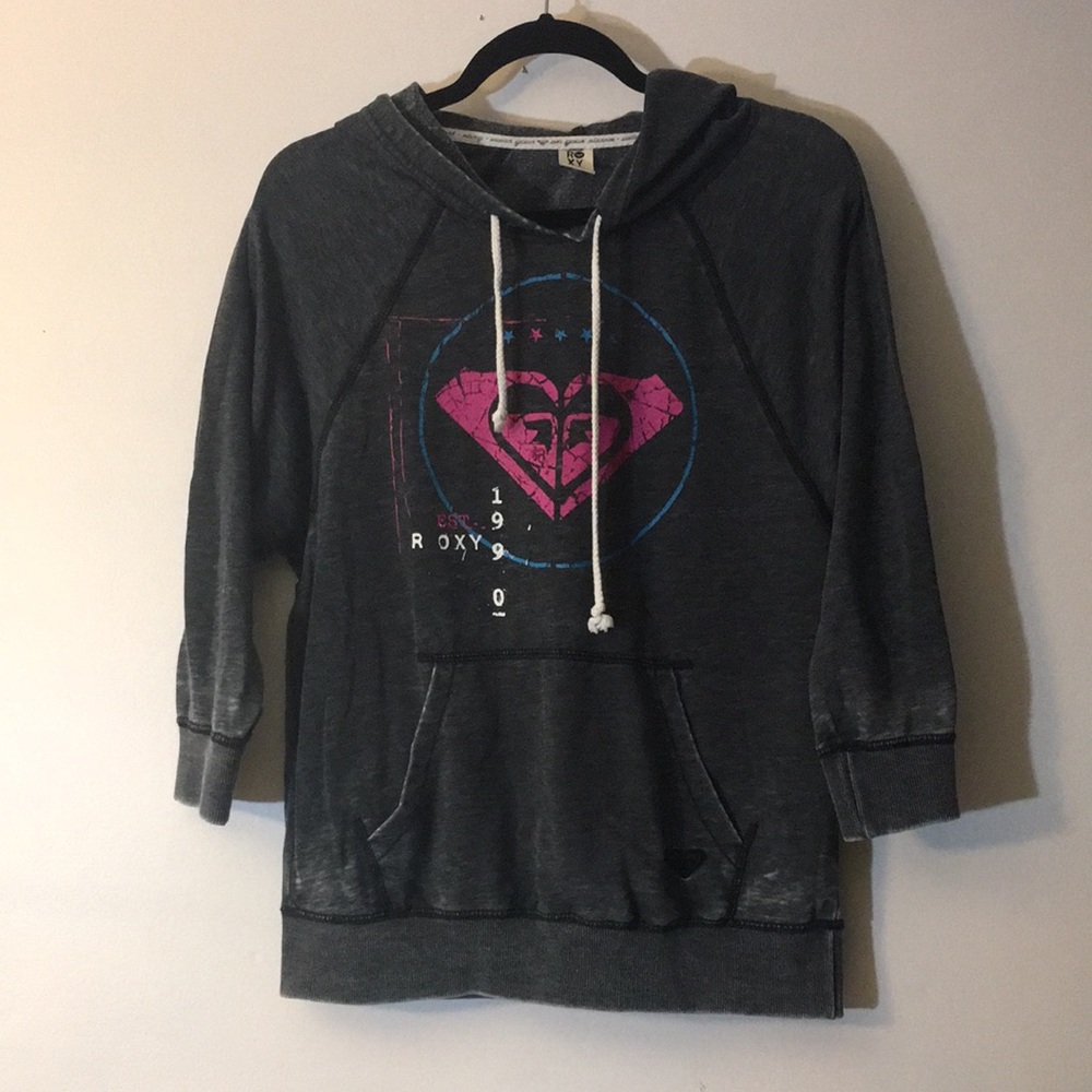 NWOT roxy half sleeve hooded top